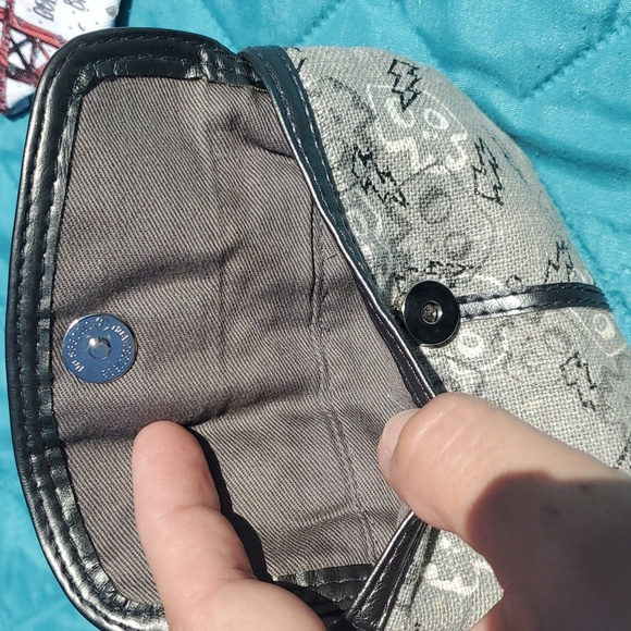 Loungefly Coin Purse RARE - Picture 4 of 7
